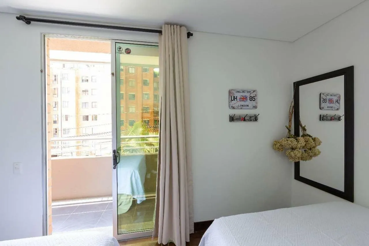Life Medellin Apartamento
